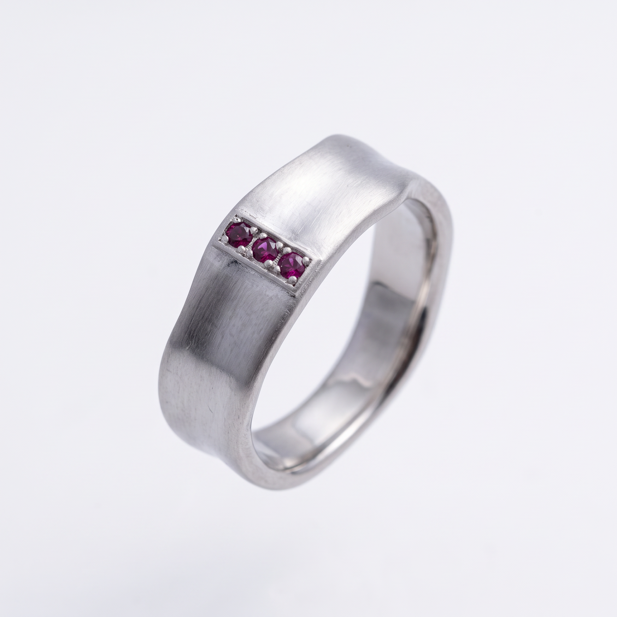 White Gold Ring — Men — Red-stone face