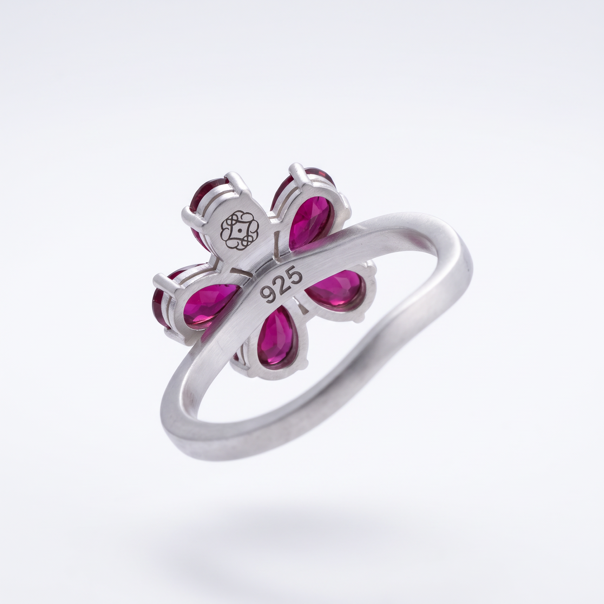 For Her ring detail 2